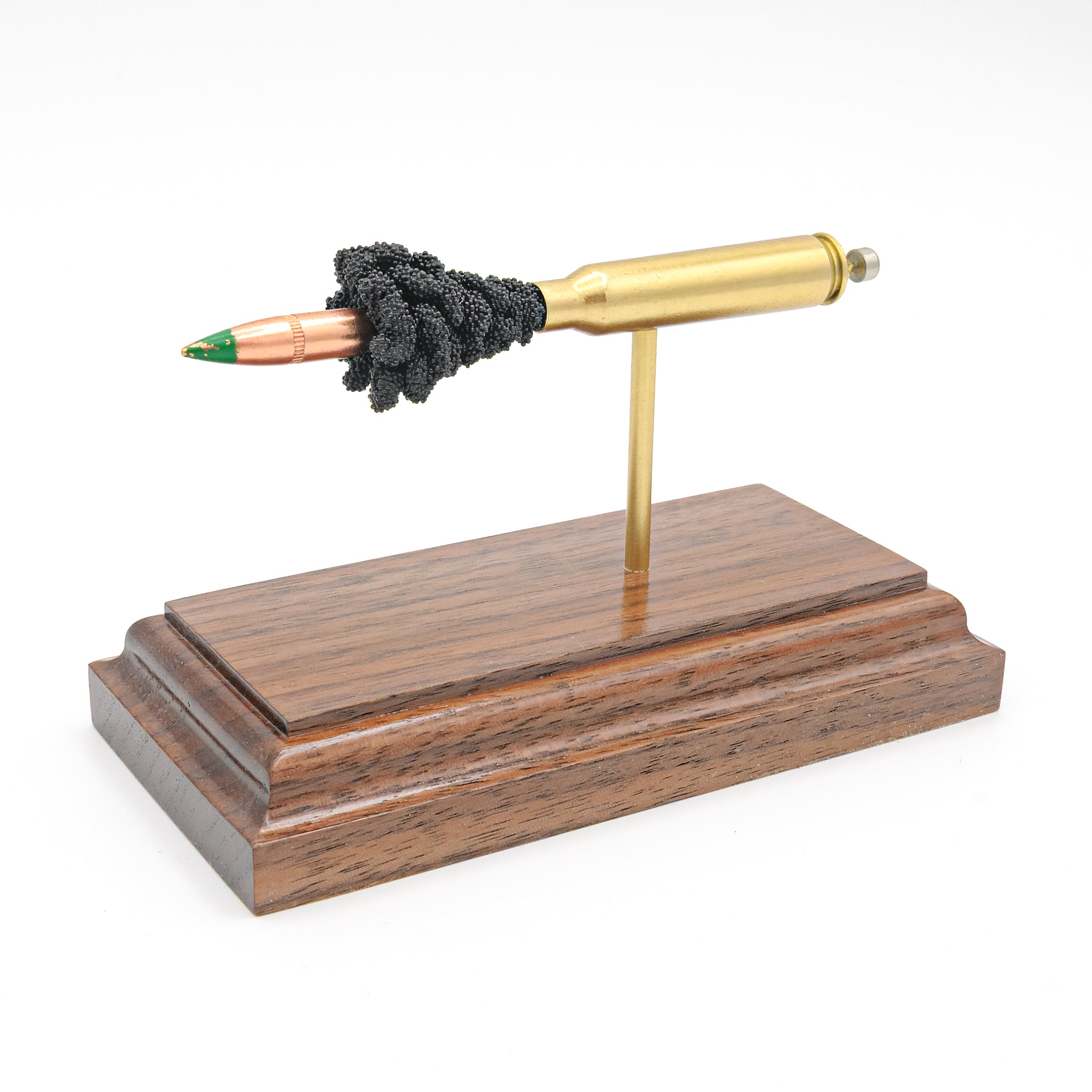 Handmade 5.56x45mm M855 SS109 62gr cartridge display using real inert components