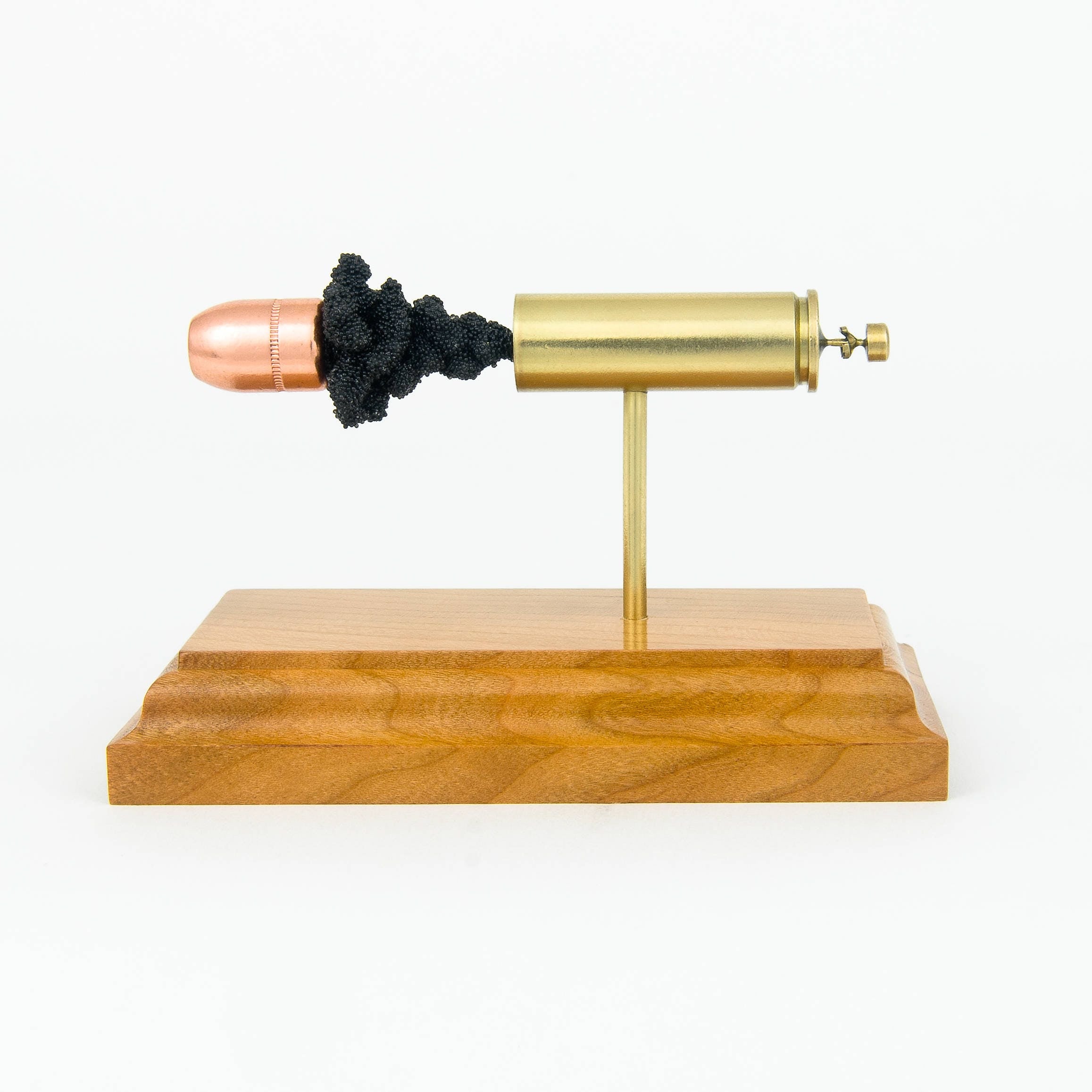 Handmade 500 S&W Magnum 350gr cartridge display using real inert components