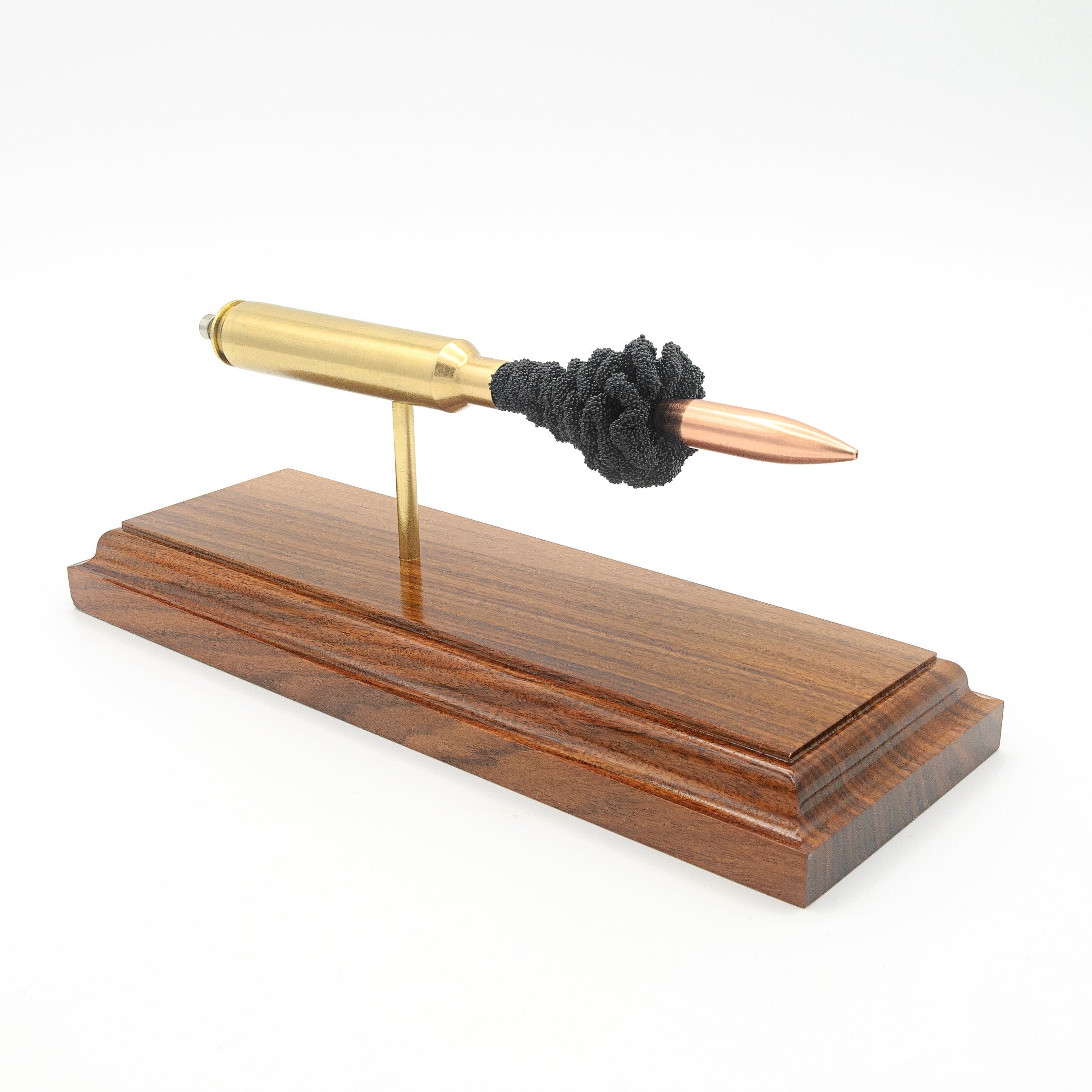 Exploded view of 300 Remington Ultra Magnum cartridge anatomy